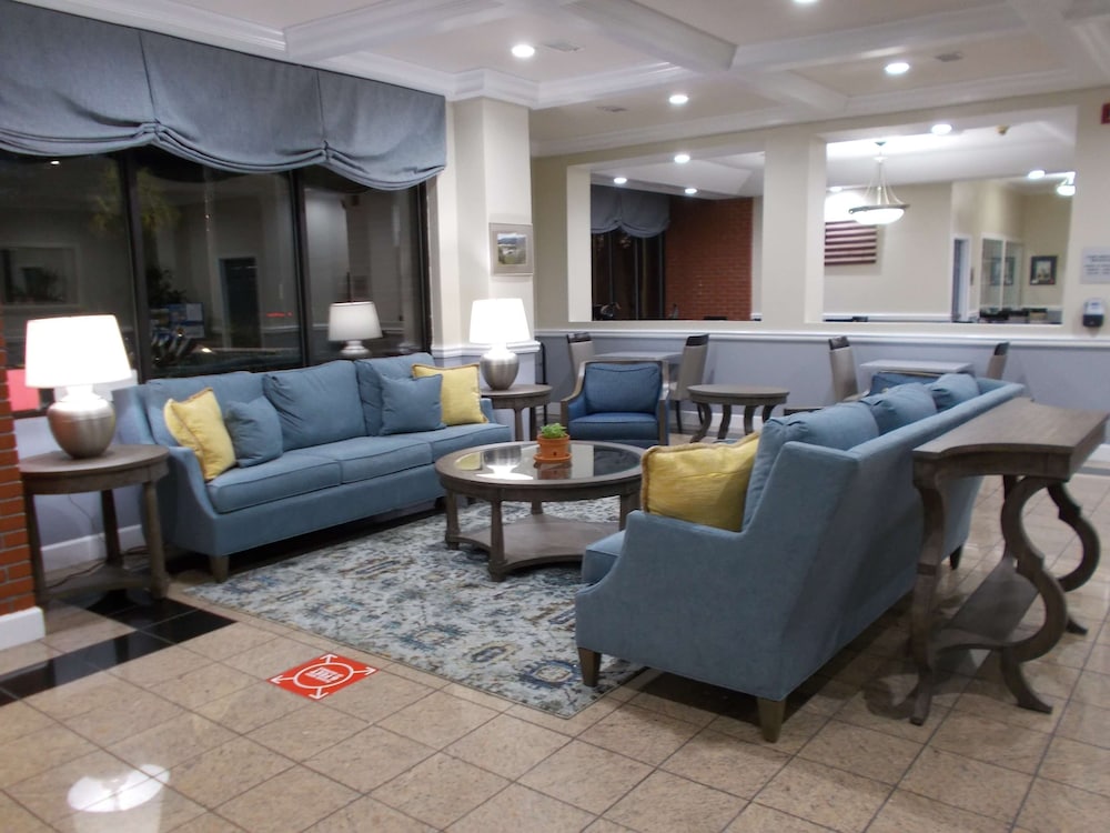 SureStay Plus Hotel by Best Western St Marys Cumberland 24/37