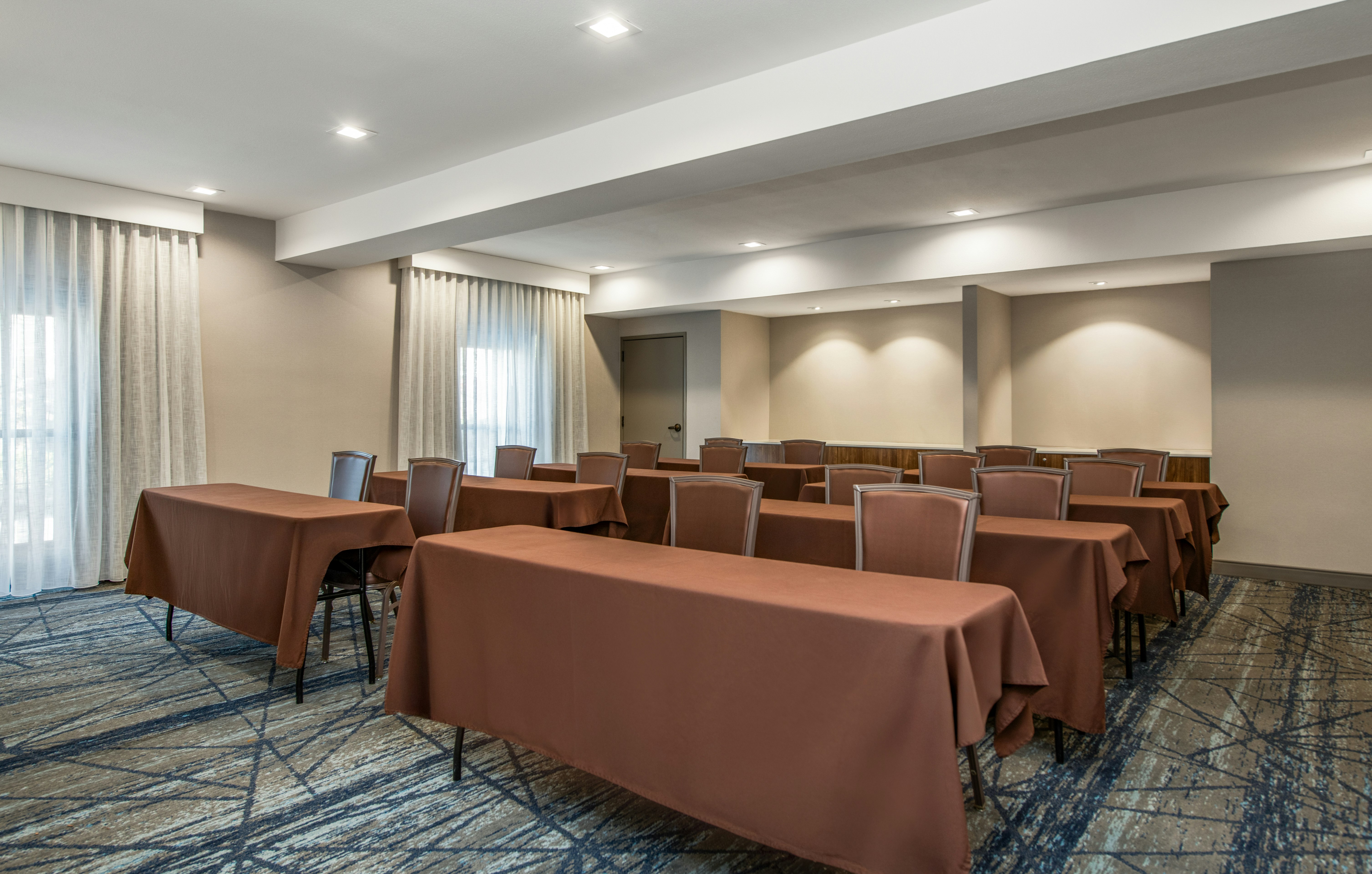 Holiday Inn Express Hotel & Suites San Diego-Sorrento Valley 51/59