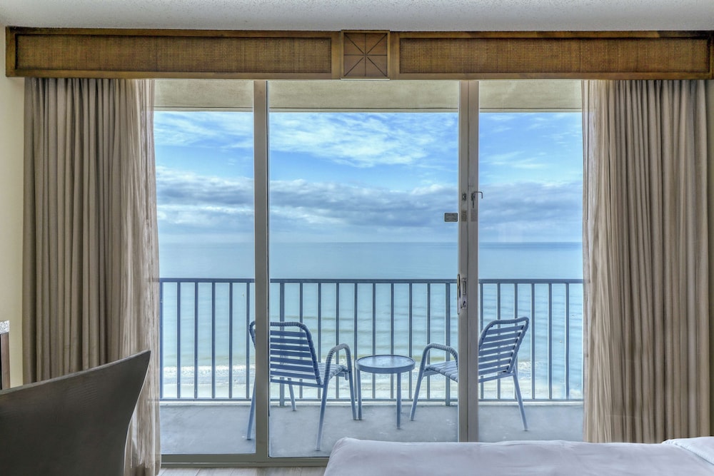 DoubleTree Beach Resort by Hilton Tampa Bay - North Redington Beach 24/59