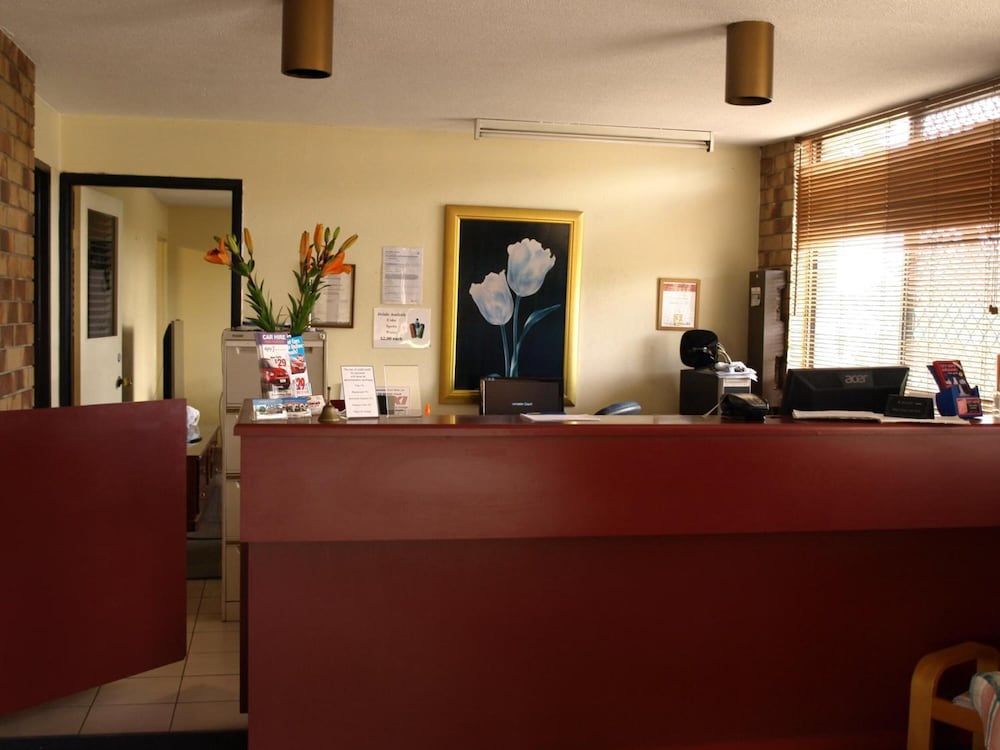Lancaster Court Motel 16/43