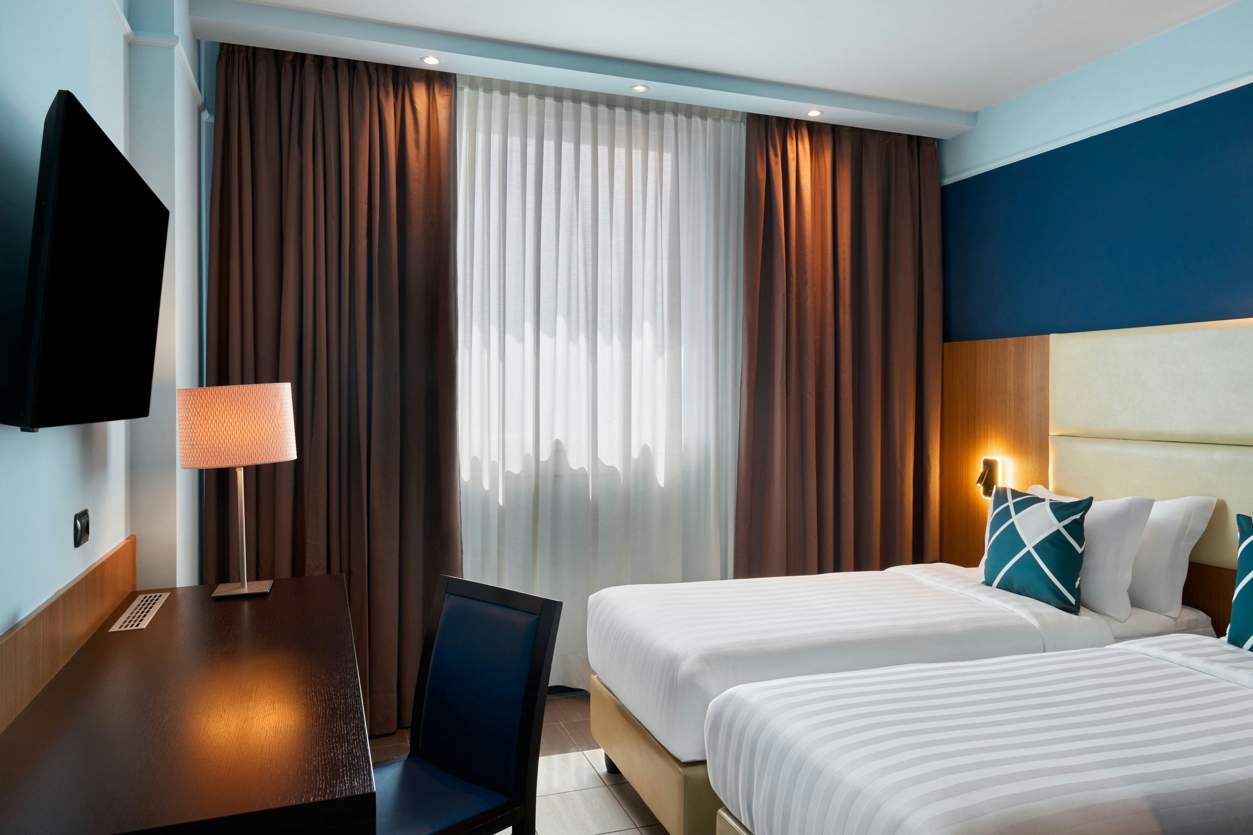 غرفة بسريرين منفصلين، Four Point Flex Sheraton Bologna Airport 2/5