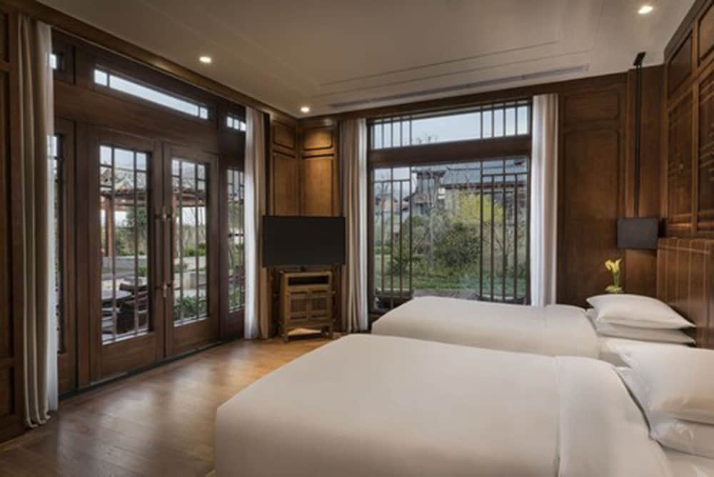 Jinmao Purelax Lijiang, The Unbound Collection By Hyatt 28/70