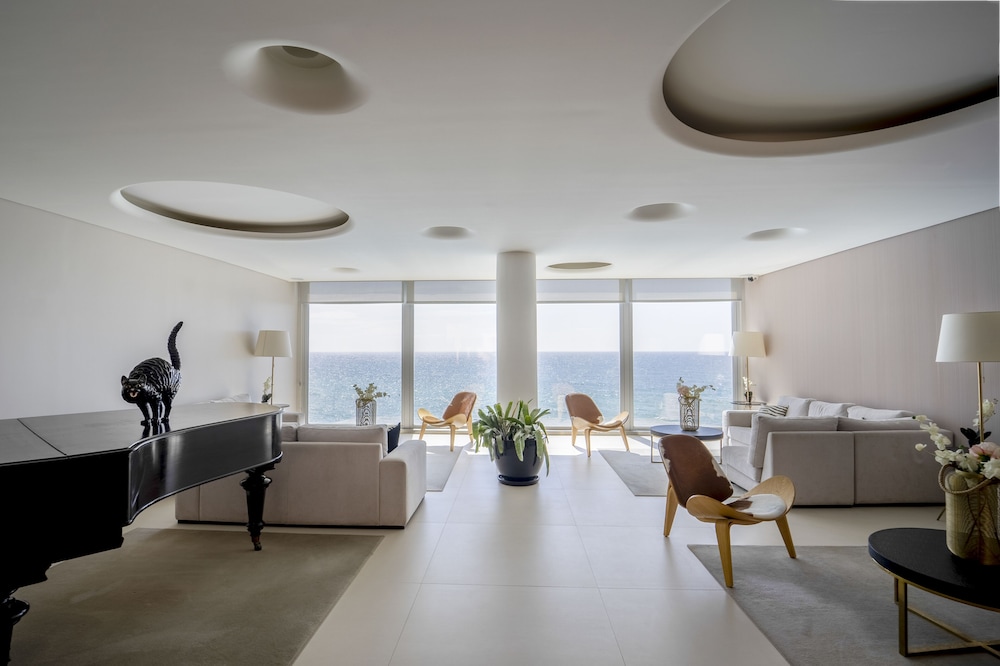 Hotel Arribas 49/66