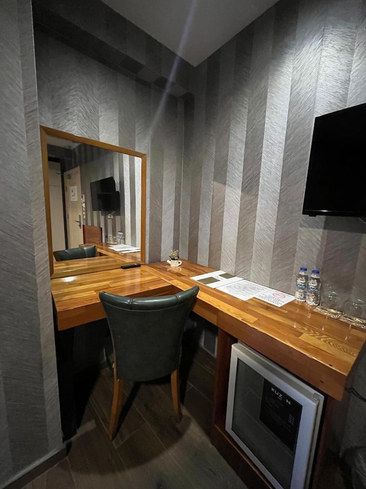 Kuzen Otel - Adults Only 33/50