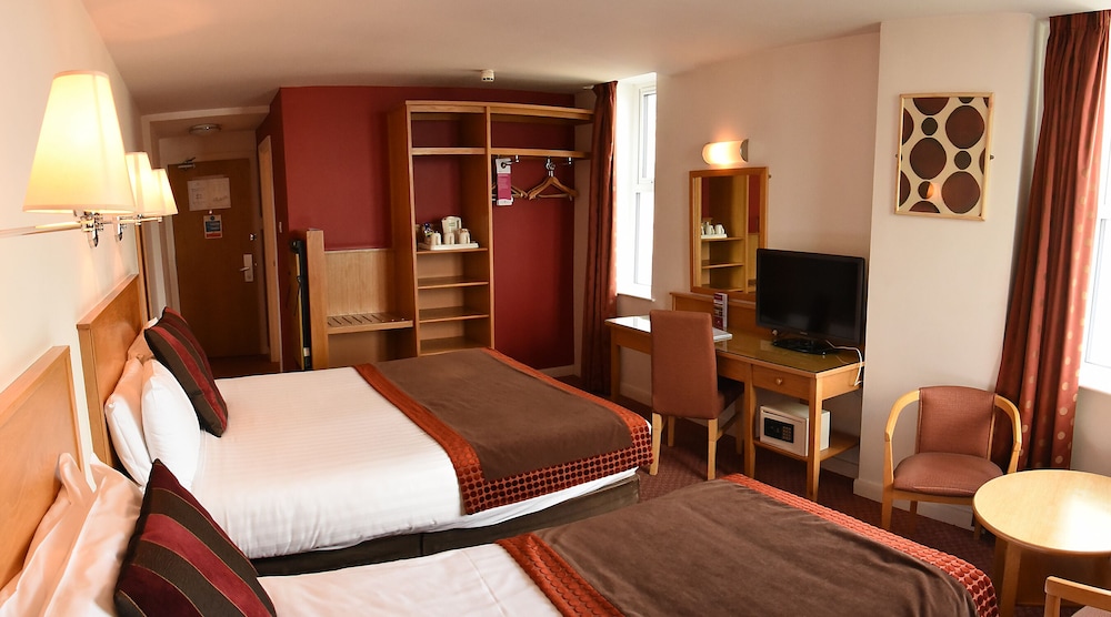 Portrush Atlantic Hotel 30/92