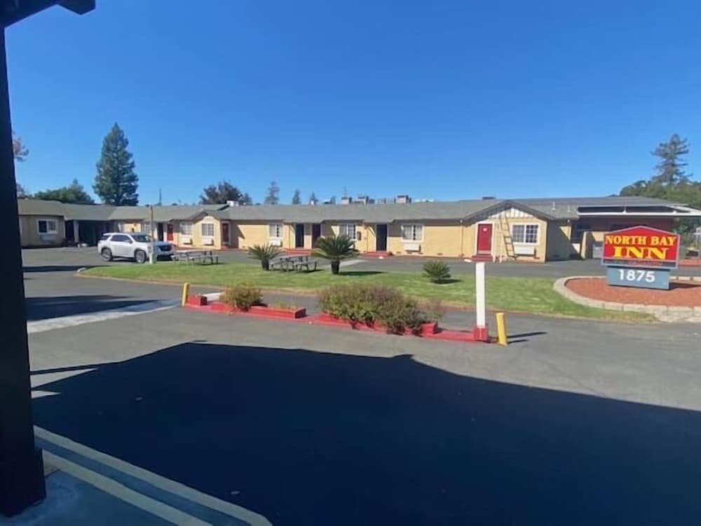 North Bay Inn Santa Rosa 26/35