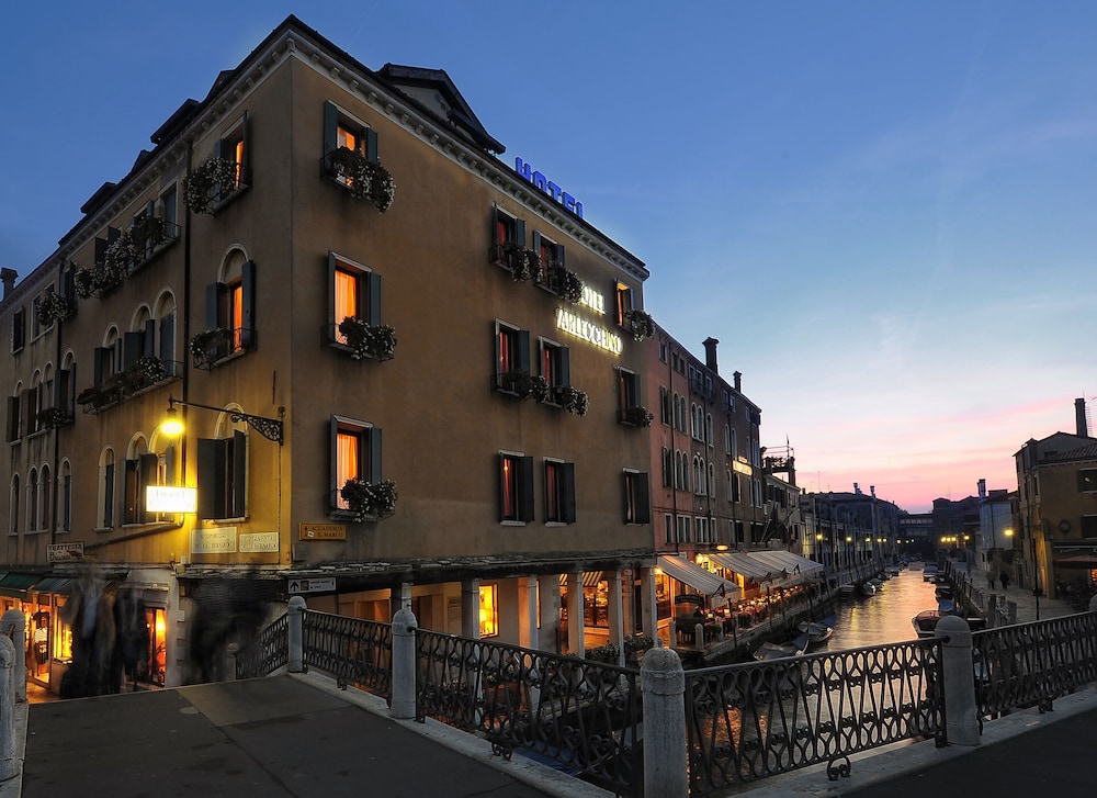 Arlecchino 9/70