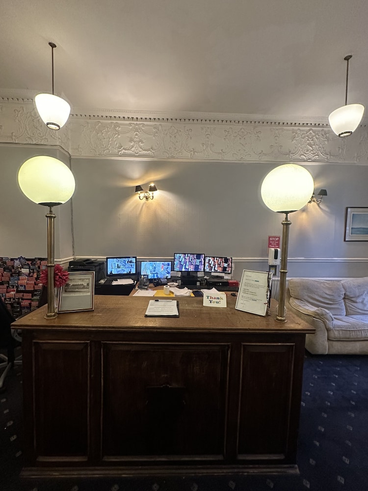 Thanet Hotel Annex 31/46