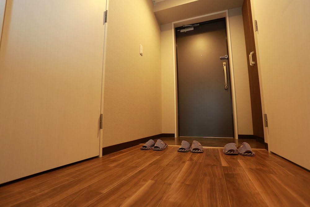 The Base Sakaihigashi Apartment Hotel 36/51