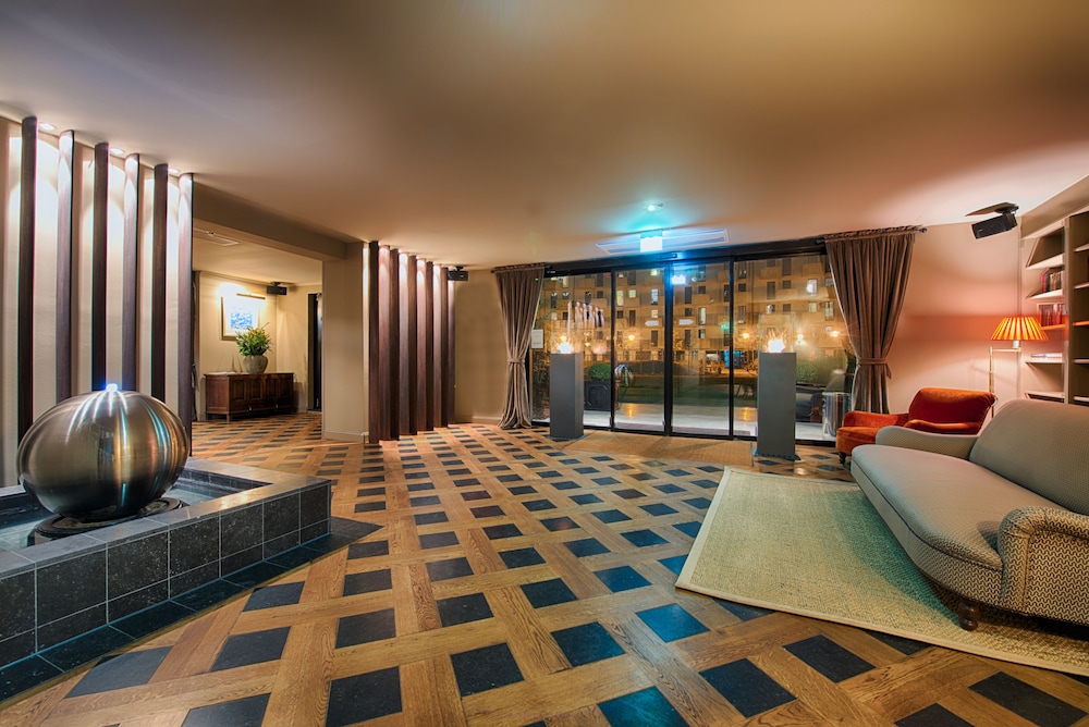 Mondrian Suites Berlin Checkpoint Charlie 57/80