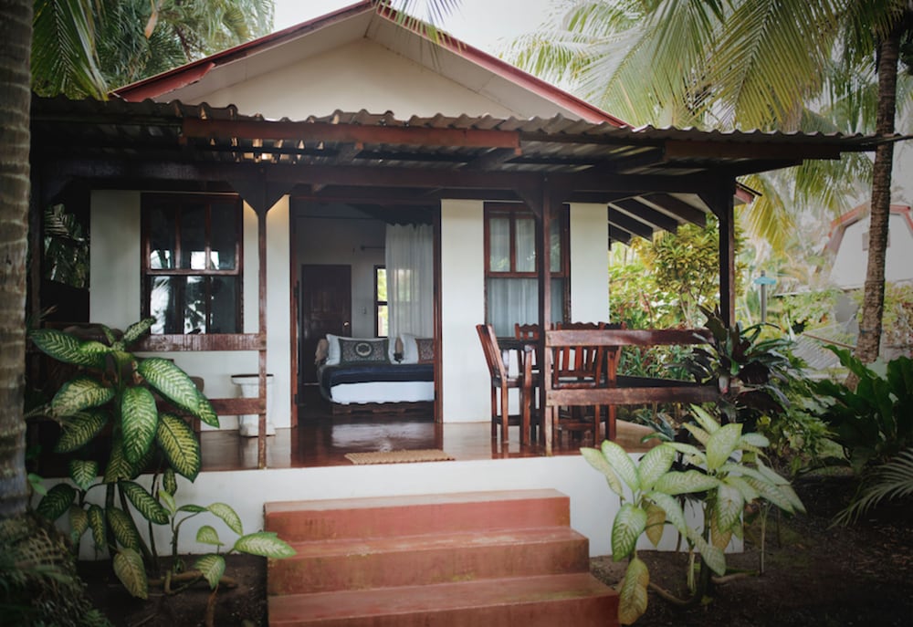 Encantada Ocean Cottages 2/50