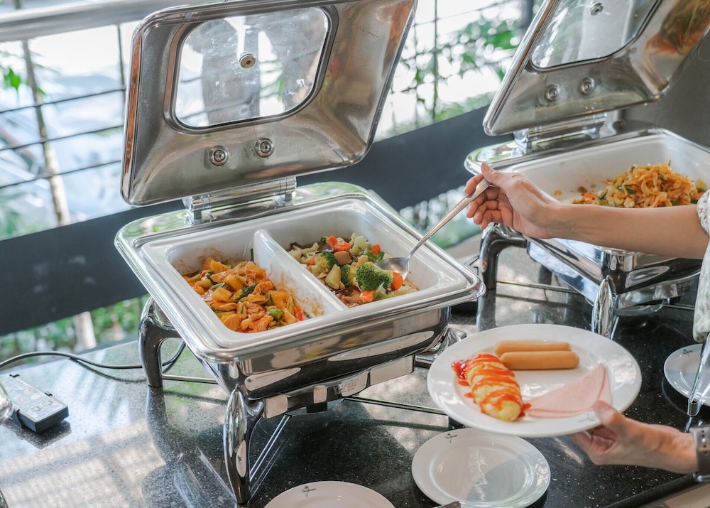 Grand Riverside Hotel Phitsanulok 39/65