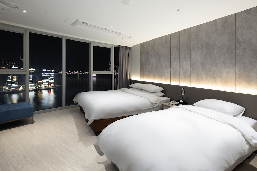 Hotel Aqua Palace 21/64