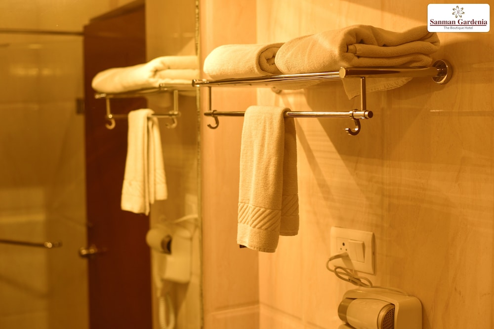 Sanman Gardenia By Bigtree Hotels 16/16