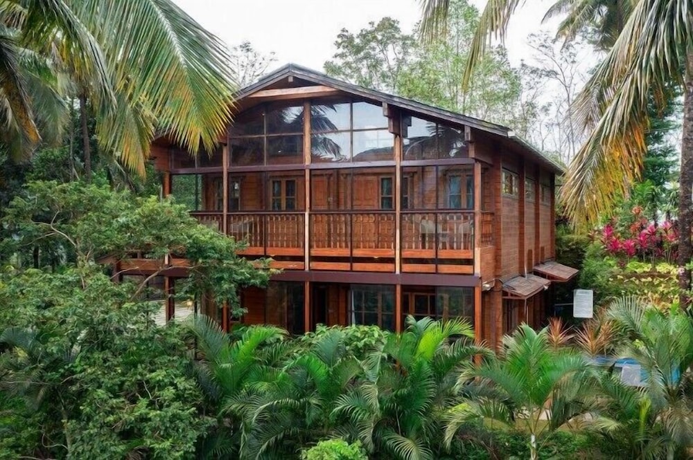 Ama Stays & Trails Heliconia Villa, Wayanad 2/27