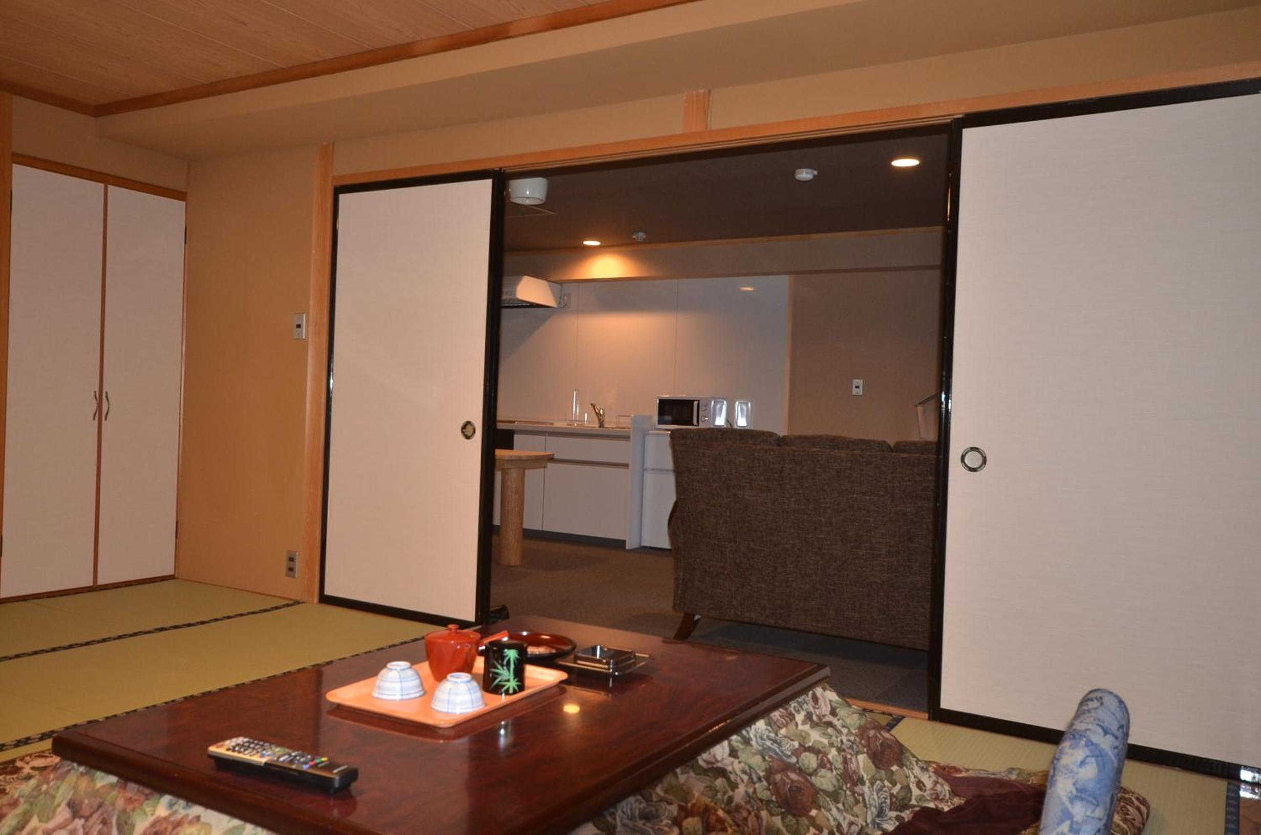 Shiga Palace Hotel 24/50