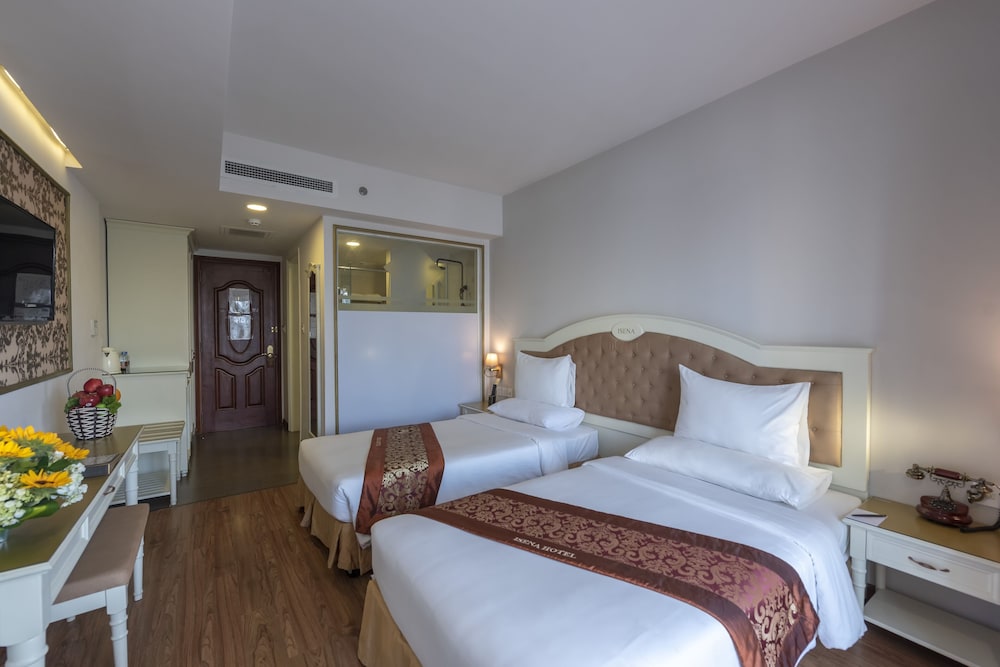 غرفة ديلوكس بسرير كوين بإطلالة على المدينة، Isena Nha Trang Hotel 6/10