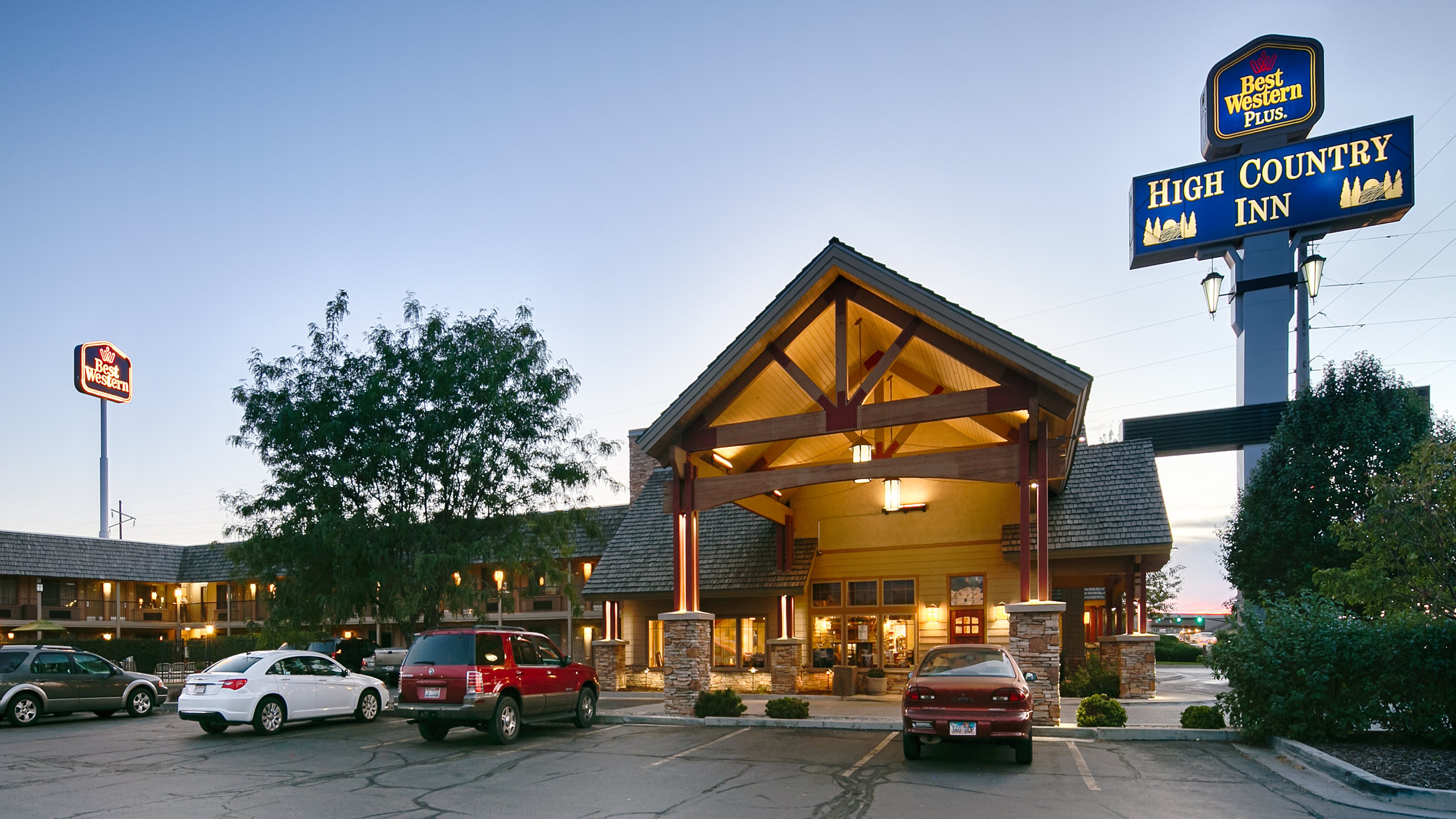 Best Western Plus High Country Inn 48/54