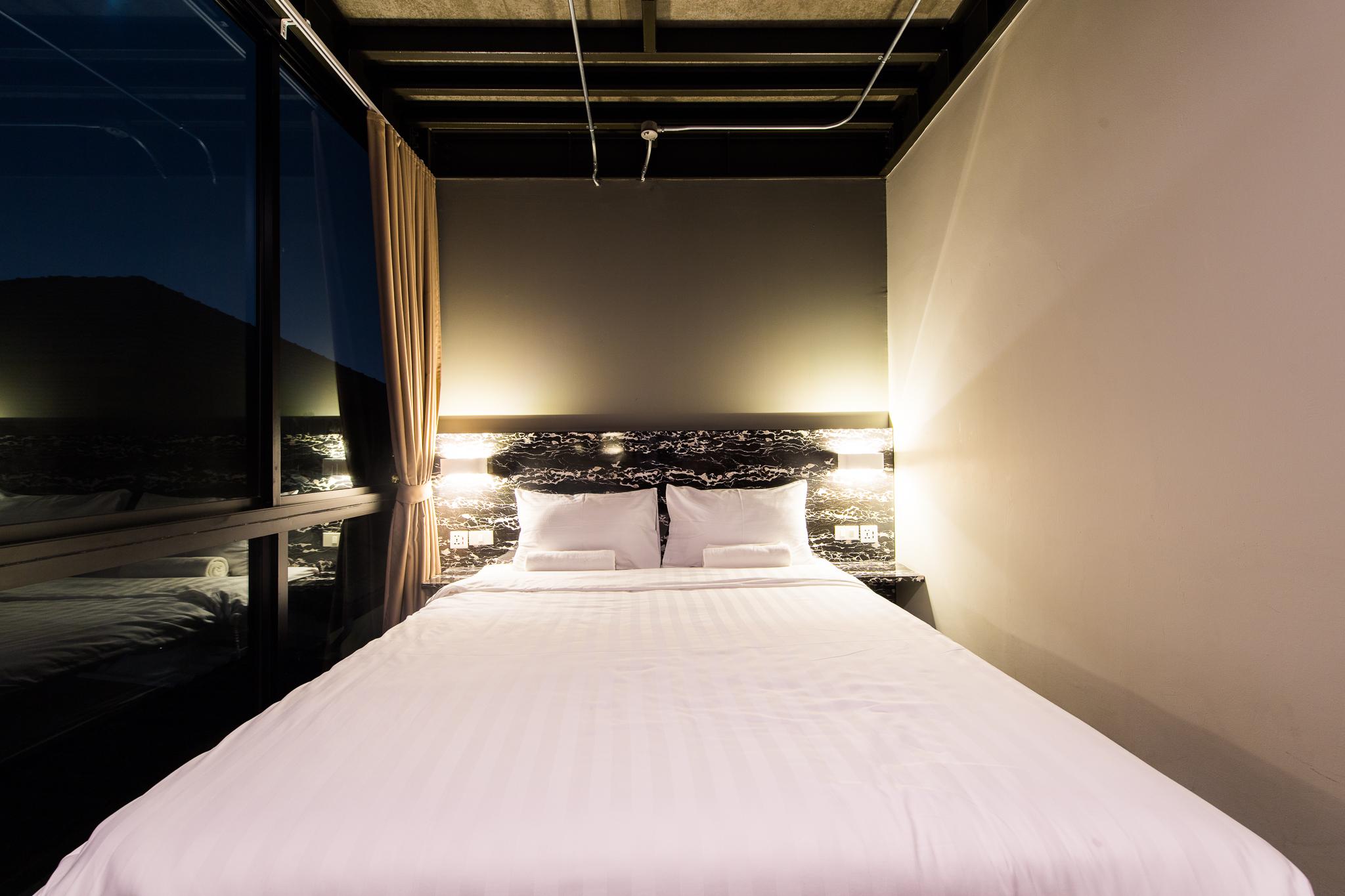 Room, Double Bed, River View