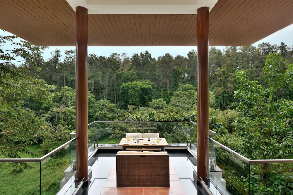 Coorg Marriott Resort & Spa 24/50