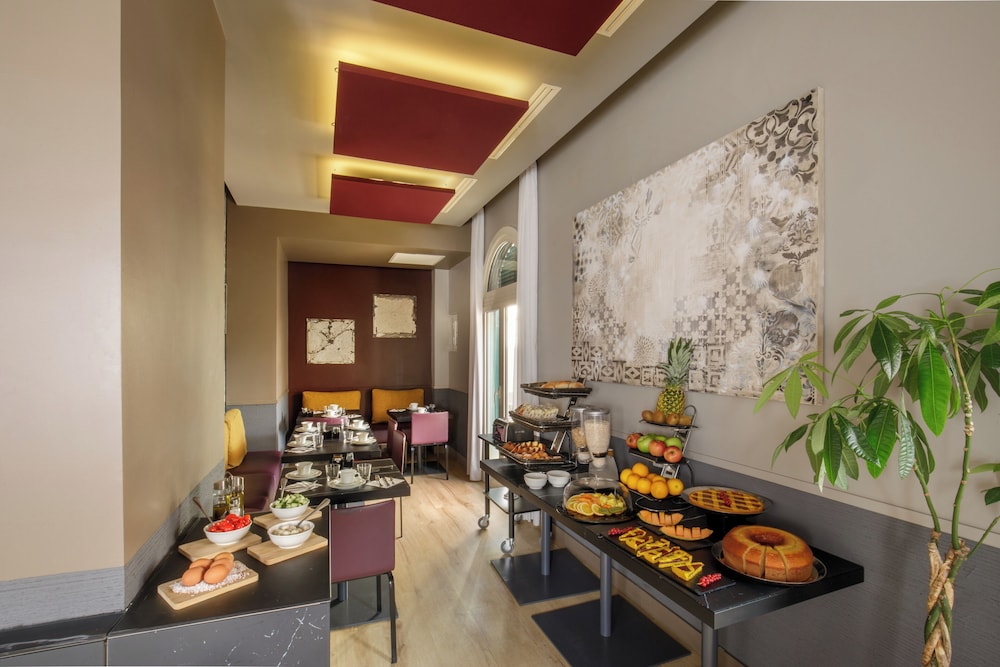 Hotel Regno 26/36