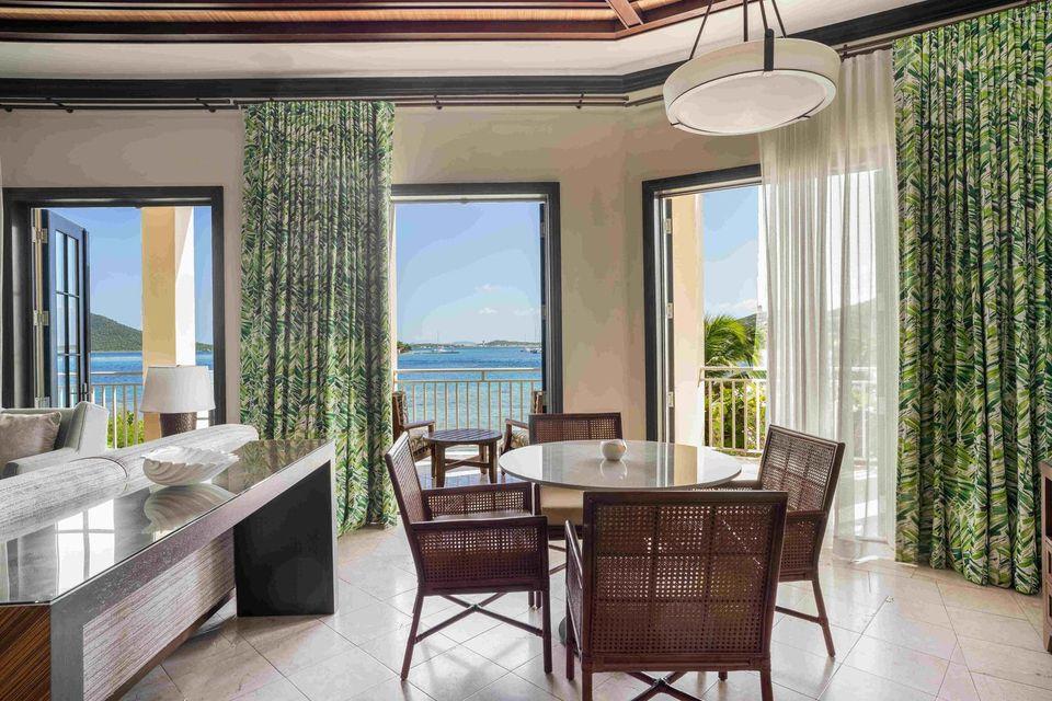 1 Bedroom, Governor, Suite, King Bed