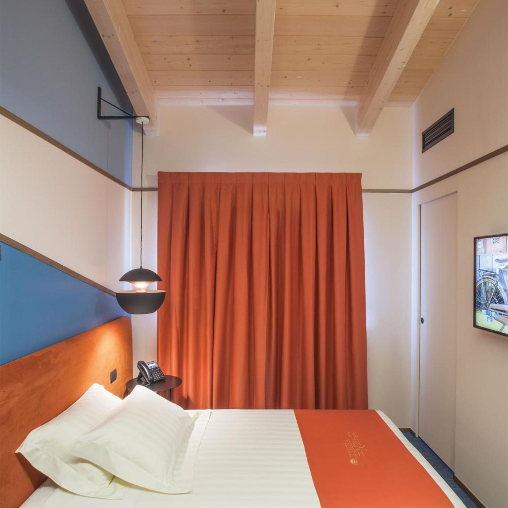 Room, Single, French Bed