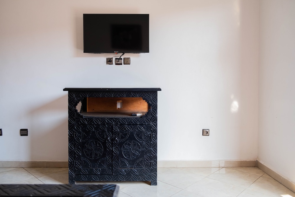 Appart Hotel Larbi 39/45
