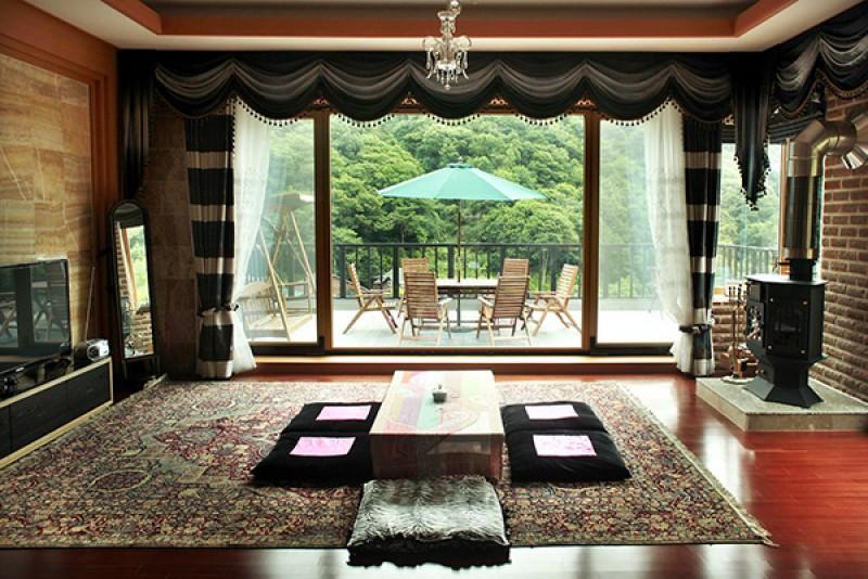 Gapyeong Jenny Pension 12/15
