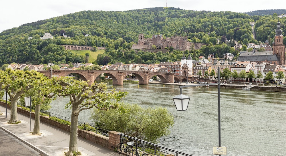 Boutiquehotel Heidelberg Suites Small Luxury Hotels 60/64