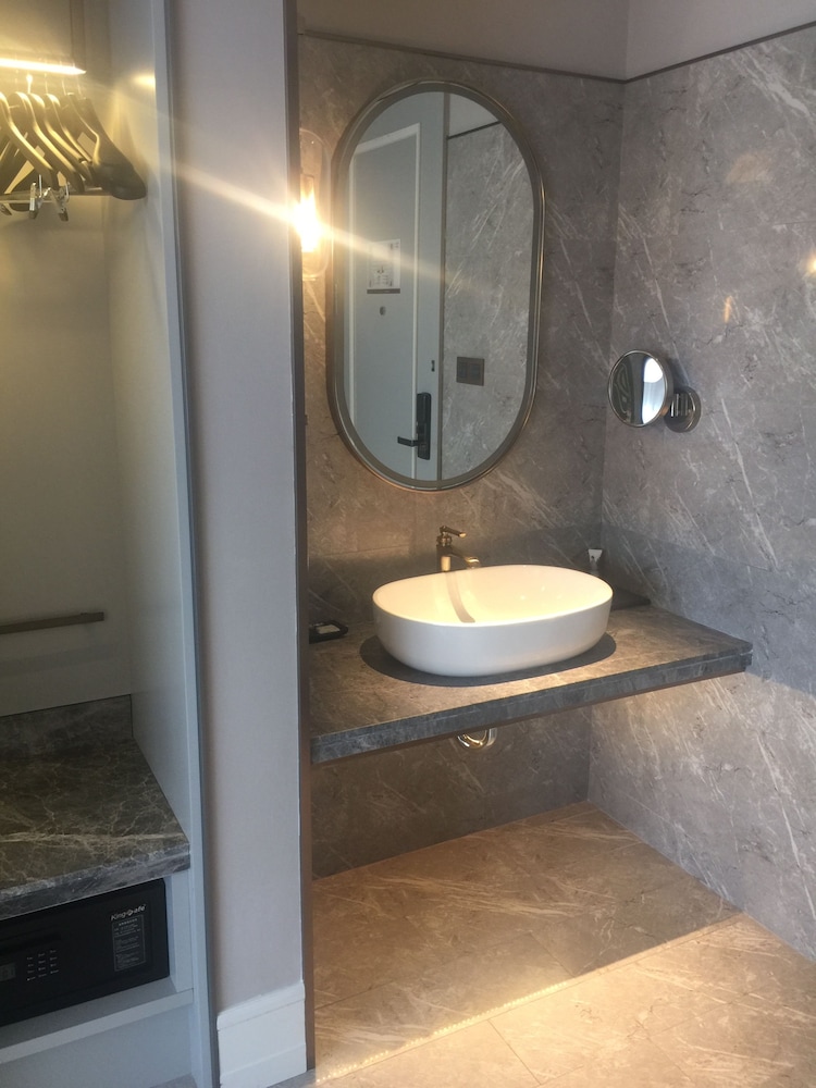 Mercure Shanghai Hongqiao Soho 88/89