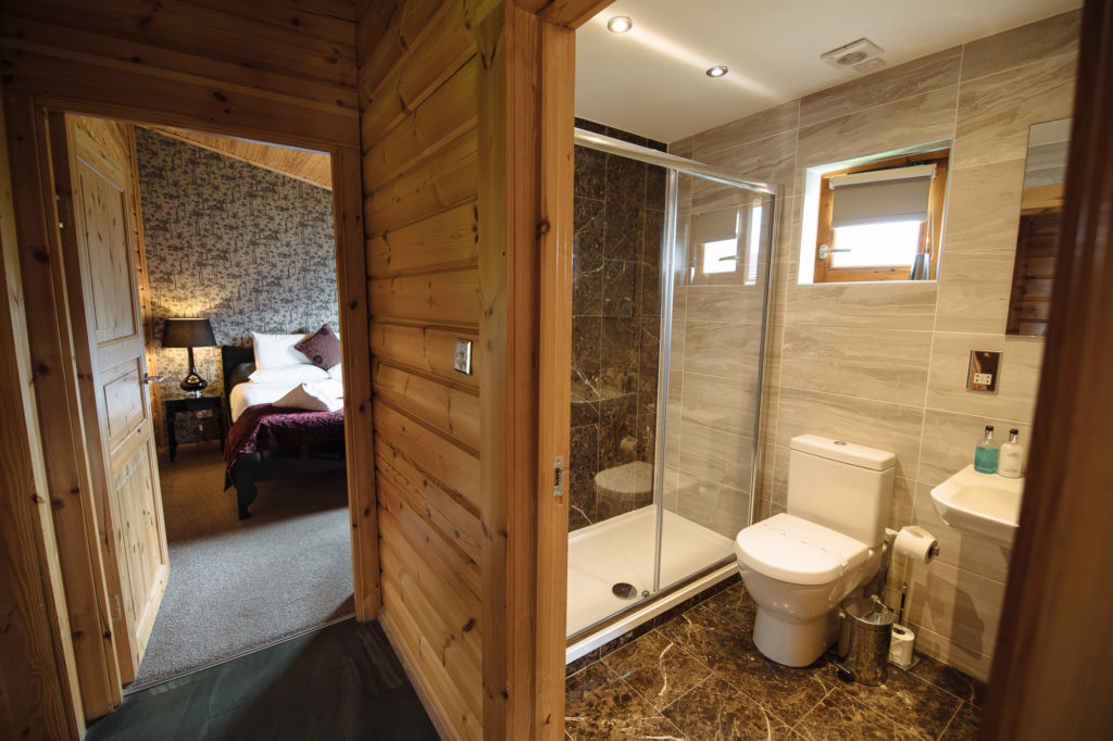 3 Bedrooms, Lodge, Sauna, Hot Tub