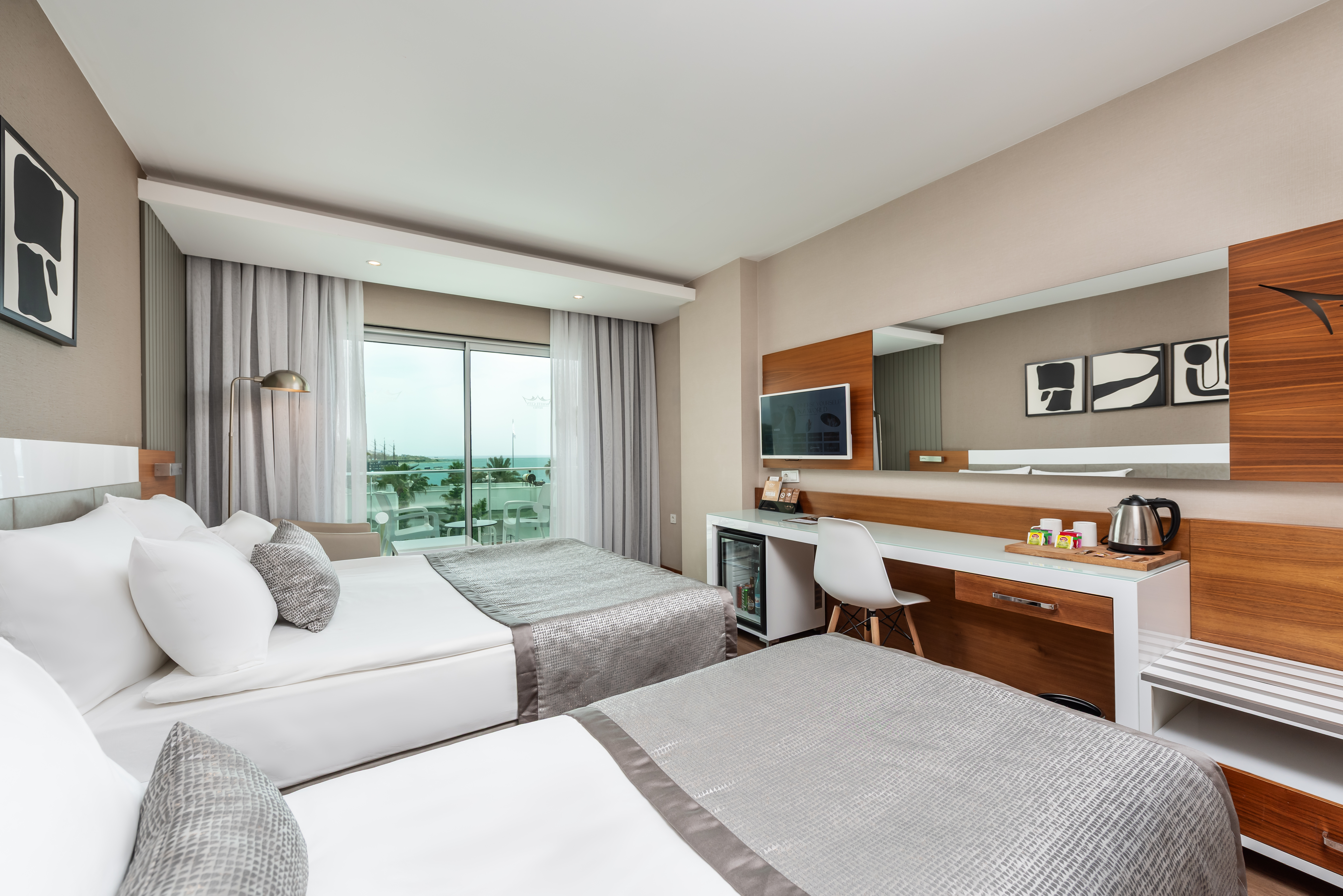 STANDART SIDE SEA VIEW