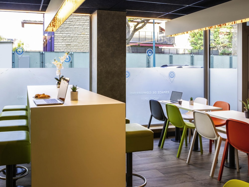 Ibis Budget Paris Clichy Mairie 48/65
