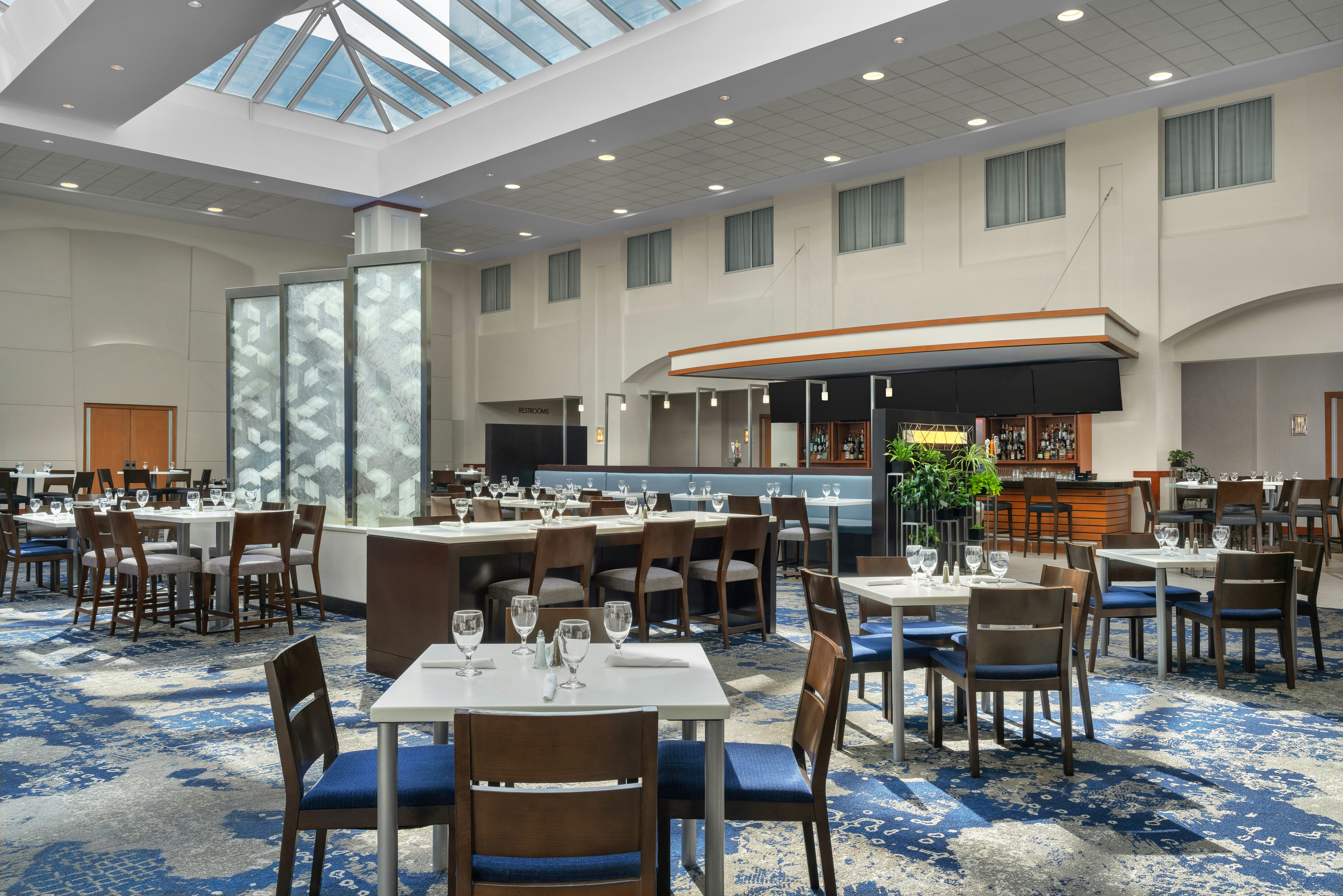 Embassy Suites by Hilton Boston at Logan Airport 24/65