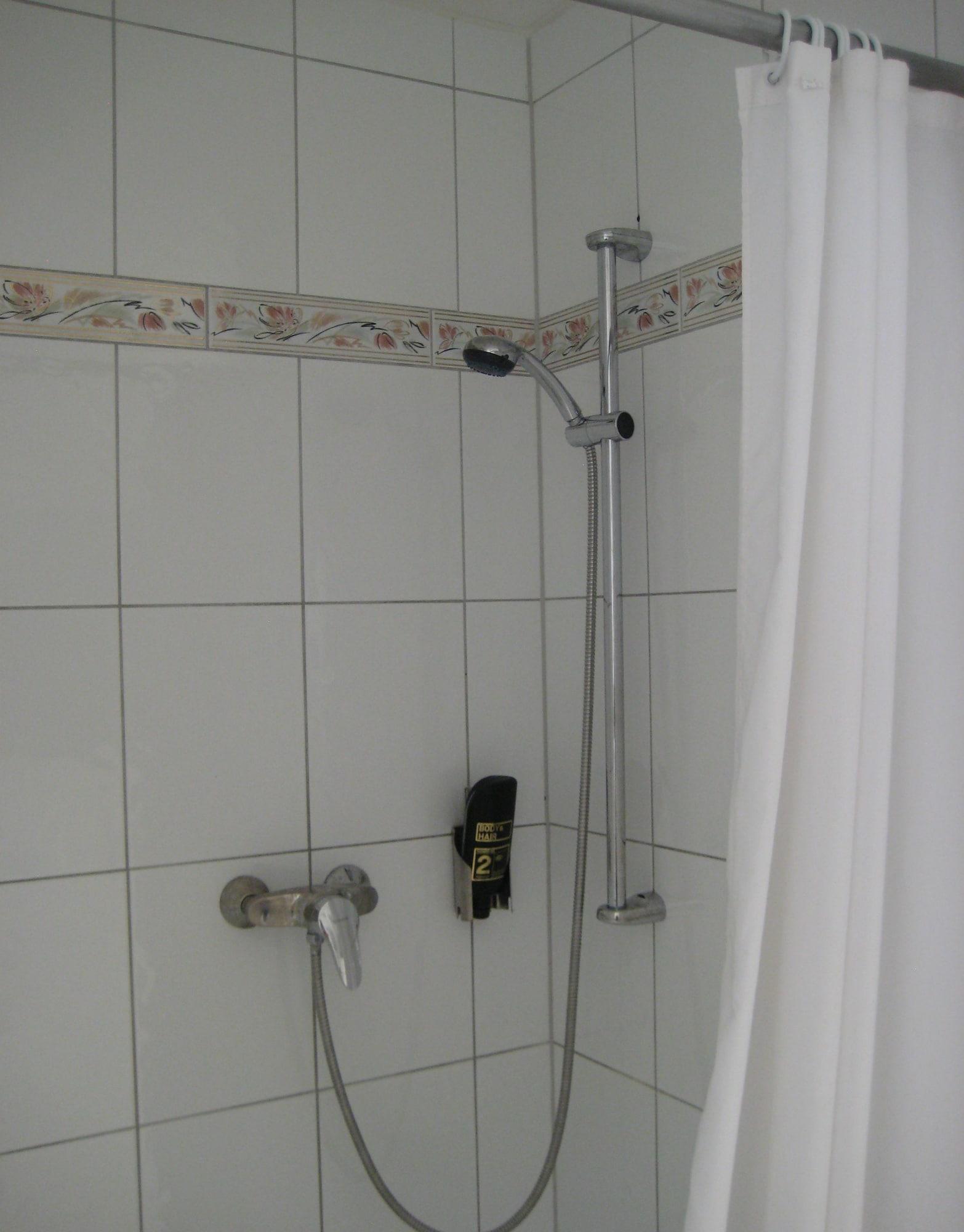 غرفة ثلاثية، Hotel Seibel 4/5