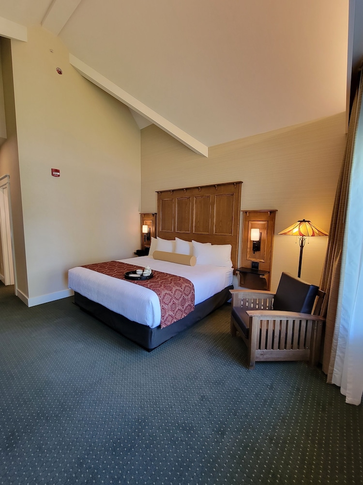 Kilmorey Lodge 10/50