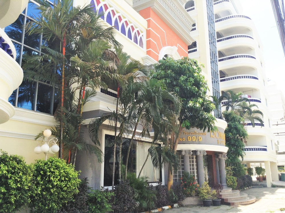 Romance Hotel Sukhumvit 97 11/58