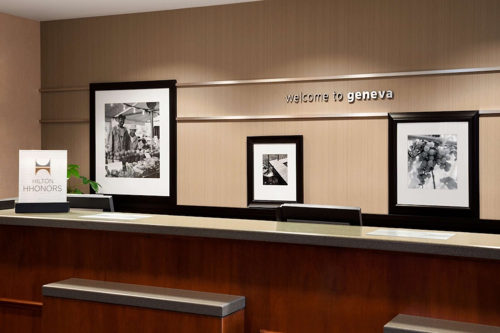 Hampton Inn Geneva 8/36