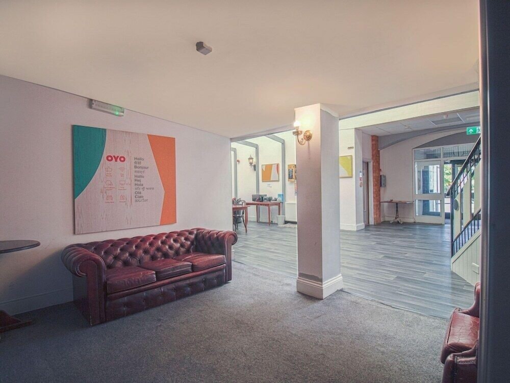 OYO Hotel Clamart 27/50