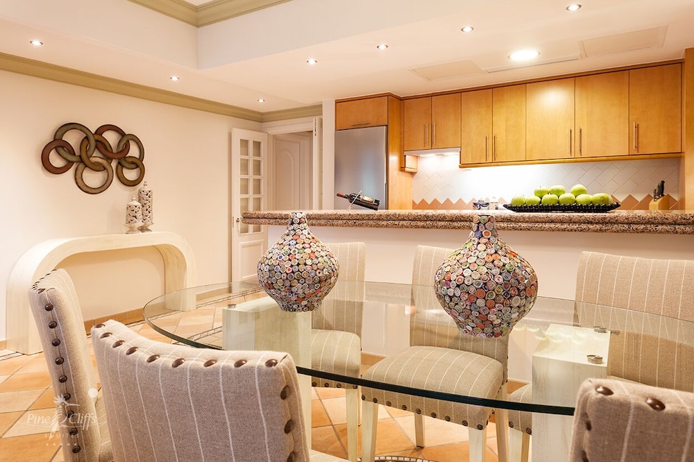 Pine Cliffs Suites 4/50