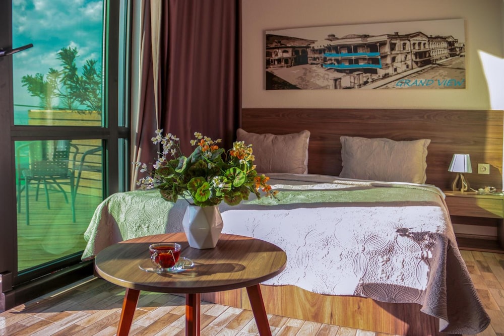 Hotel Grand View In Tbilisi 25/45