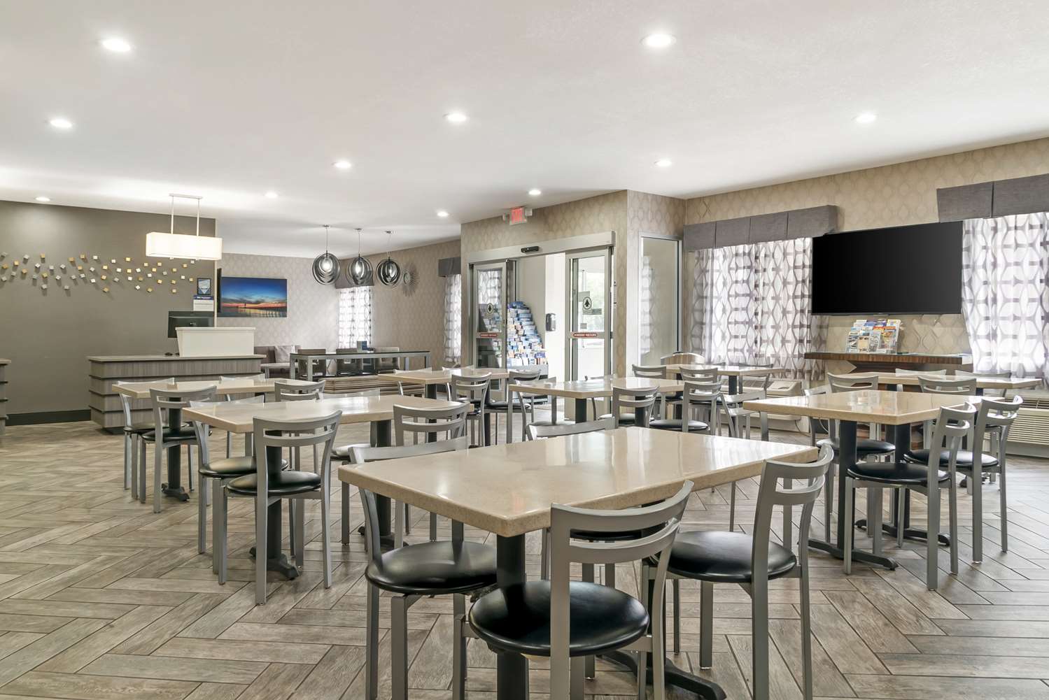 Best Western Beacon Inn 34/38