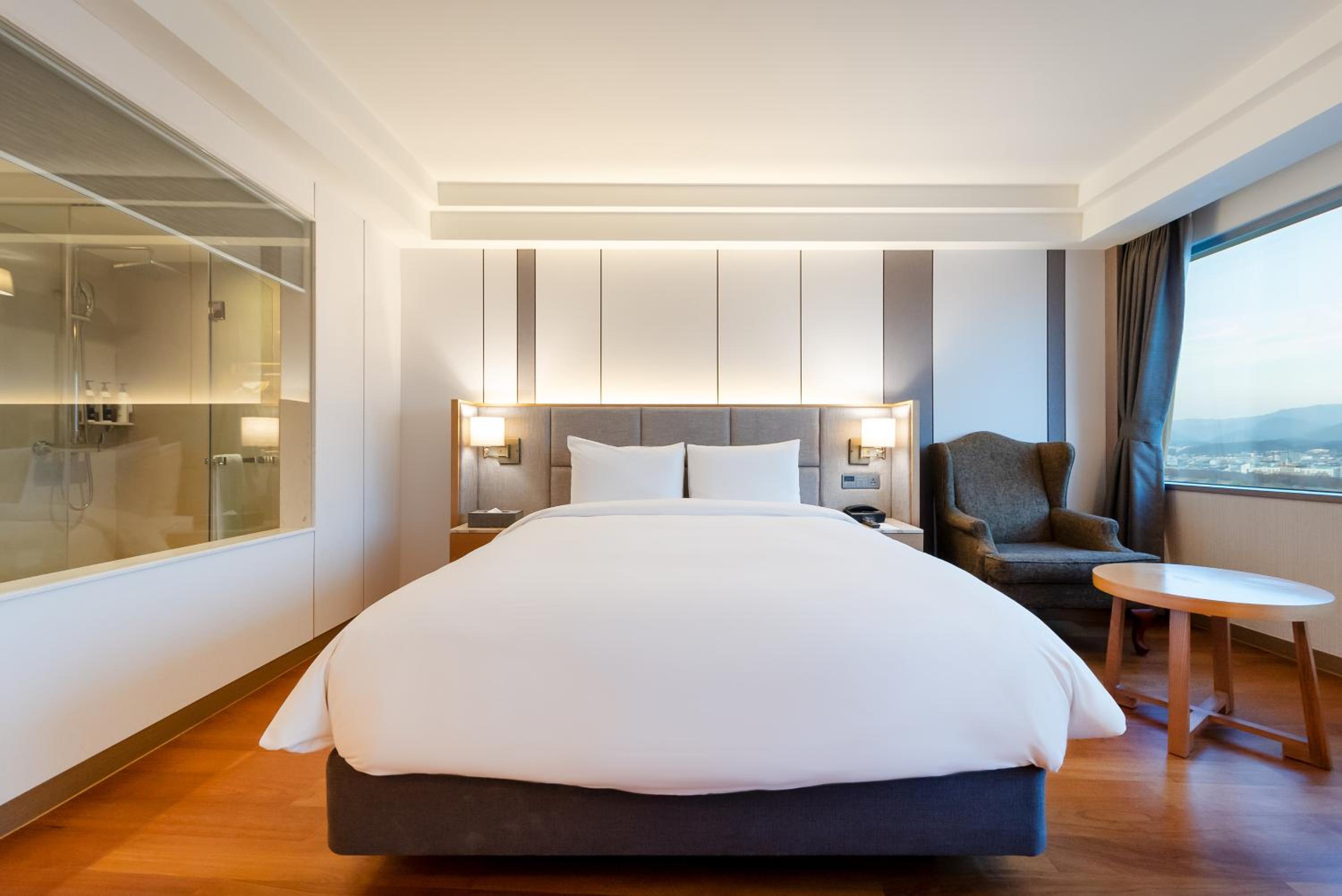 Inner, Deluxe, Double Bed