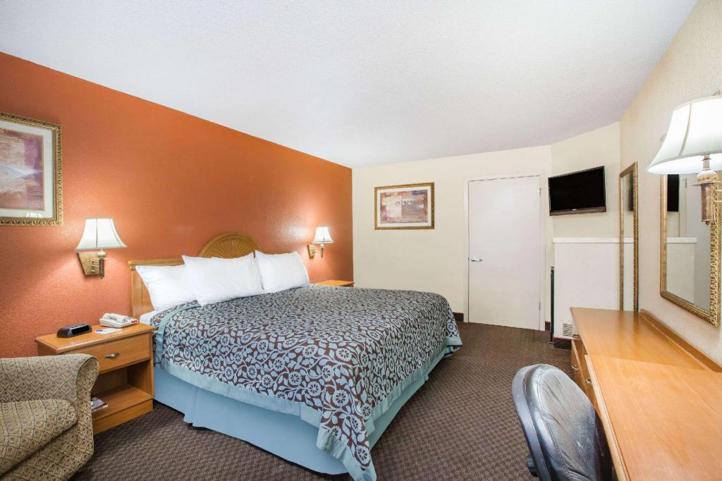 Room, King Bed, Accessible