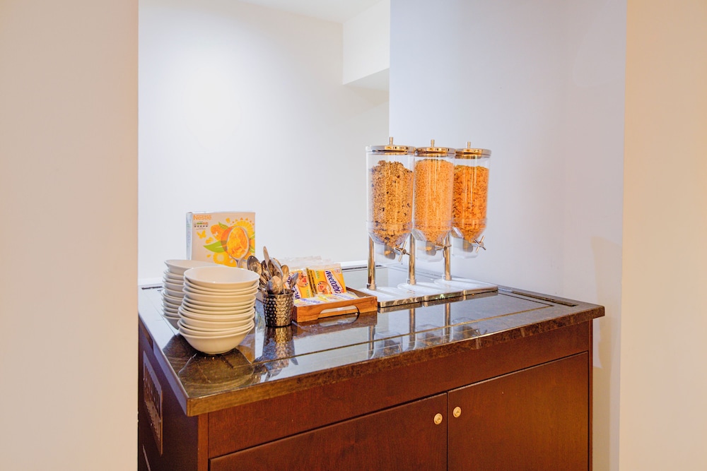 Belvilla Newport City Centre Hotel - Lifestyle 29/47