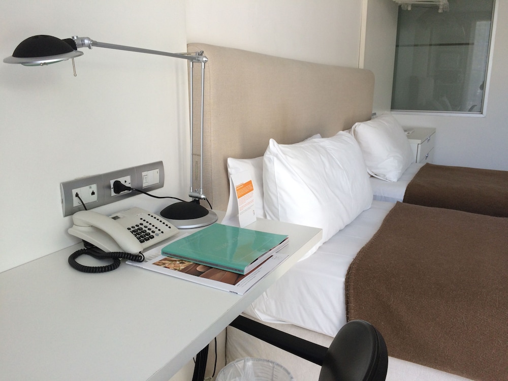 Design Ce Hotel De Diseno 28/74