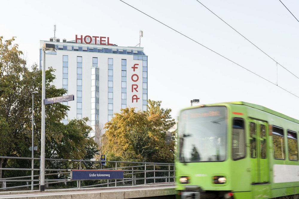 Fora Hotel 4/72