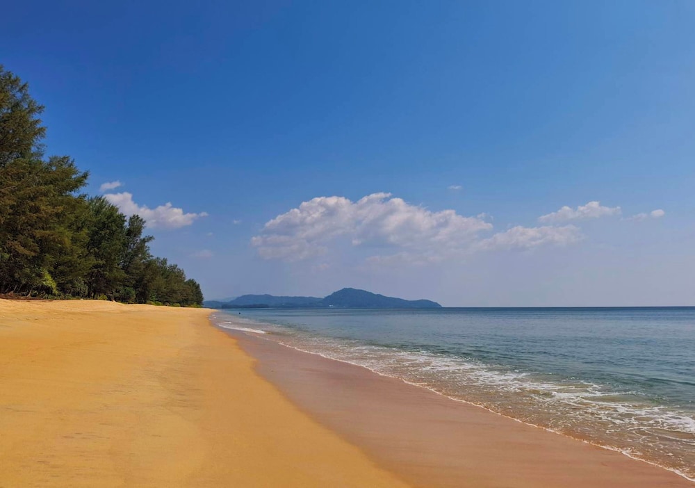 Estella Phuket Mai Khao Beach Resort 63/66