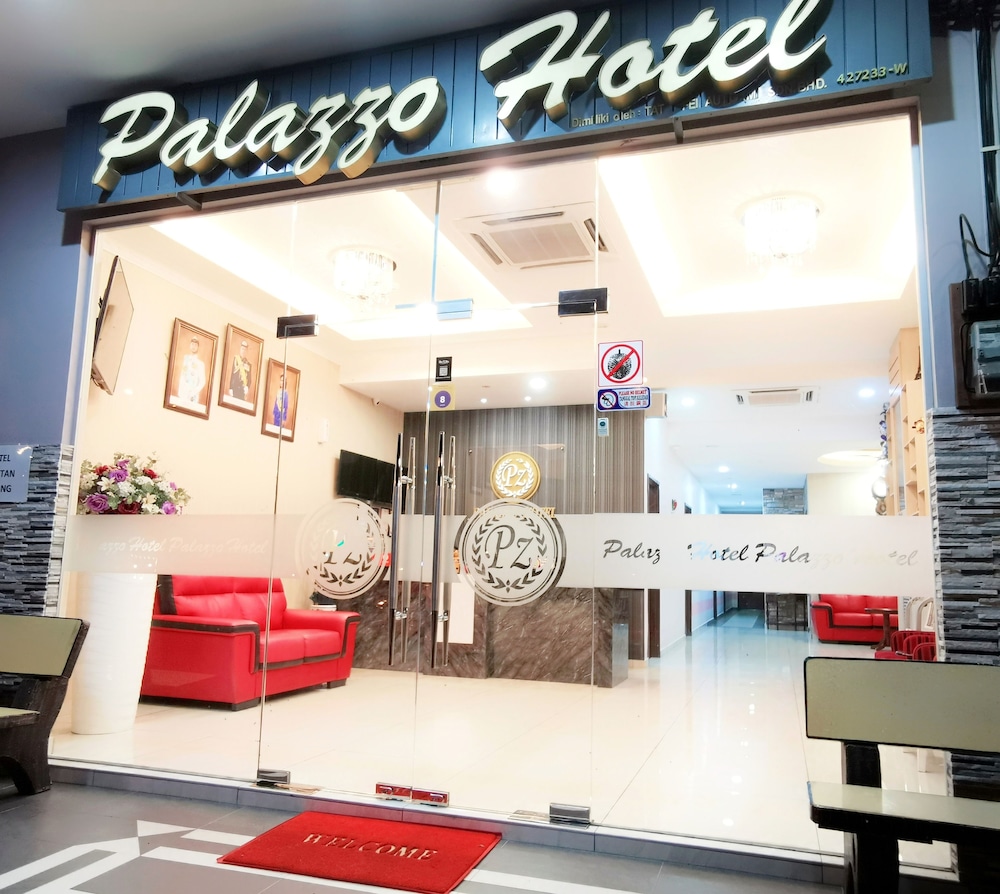 Palazzo Hotel 10/44
